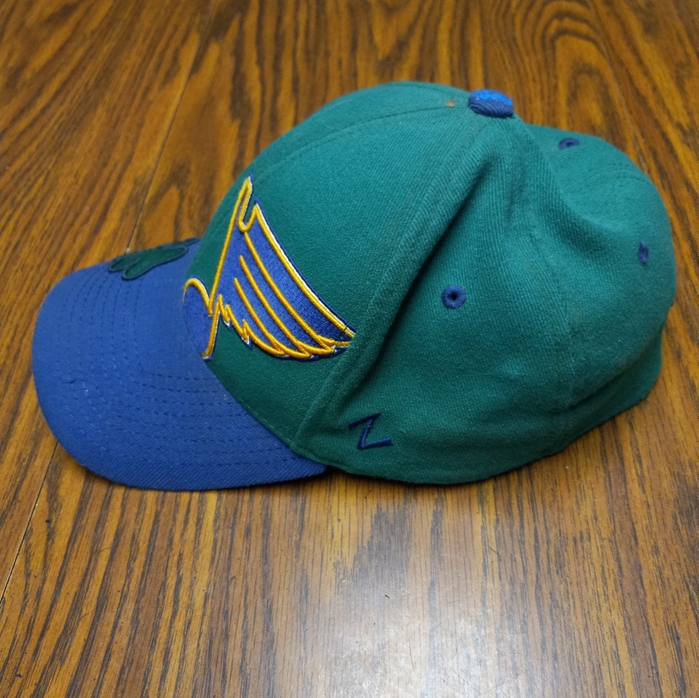 Unisex STL Blues St. Pat's Cap. - Picture 4 of 5